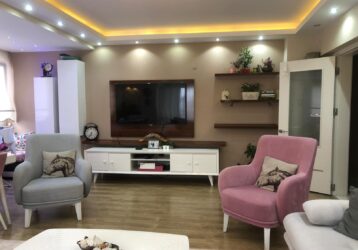 Ordu Caddesi Üzeri 3+1 Arakat Otoparklı Asansörlü Lüx Daire